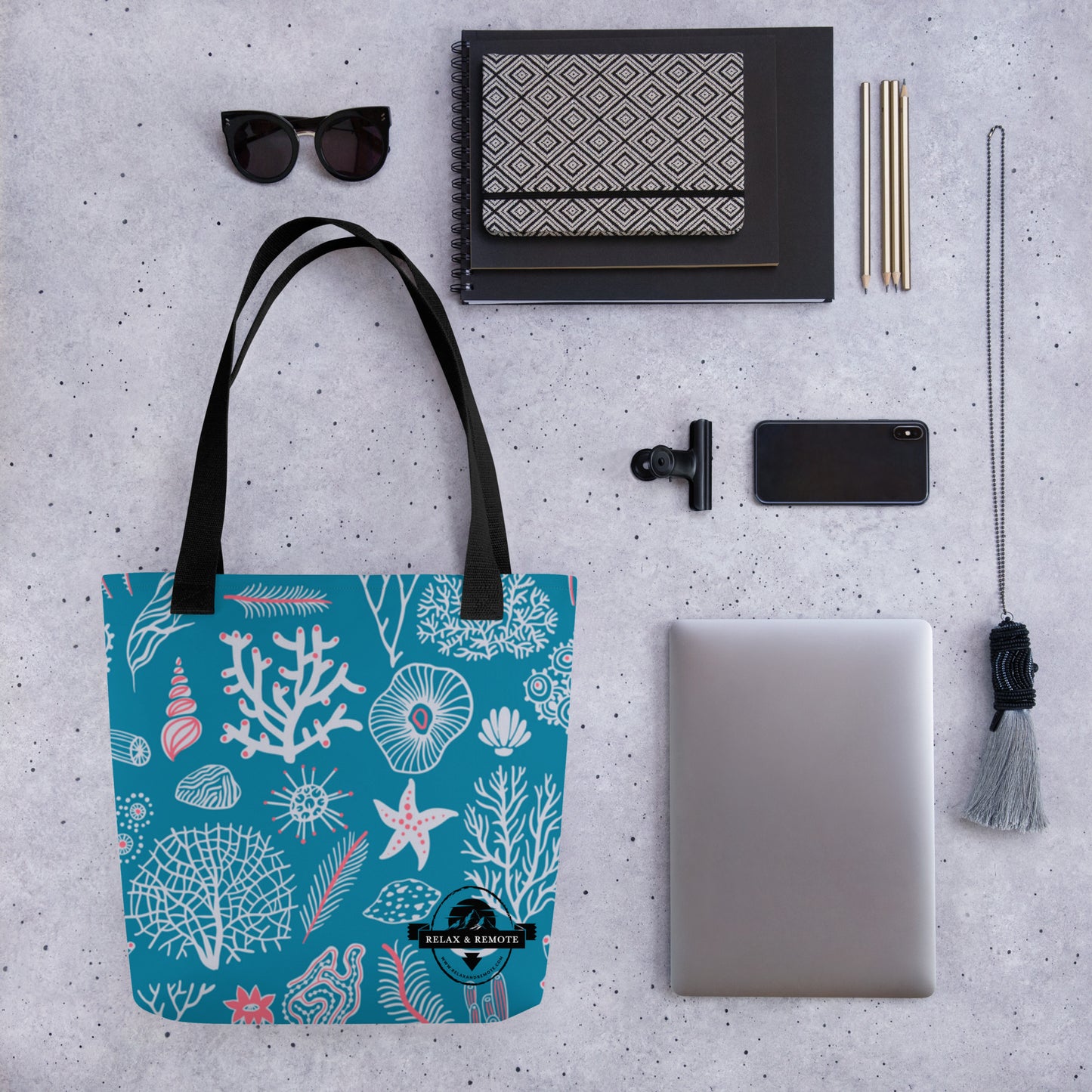 Simple Sanibel tote